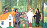 03.06.2025 r. Dzień Dziecka teatr rodzice dzieciom bajka Jaś i Małgosia 1
