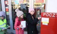 12.12.2025 Wyjście na pocztę O bliskich pamiętamy kartkę wysyłamy 1