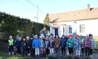 12.12.2025 Wyjście na pocztę O bliskich pamiętamy kartkę wysyłamy 1