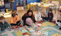 05.03.206 Spotkanie edukacyjne z Pania Edytą z biblioteki 1