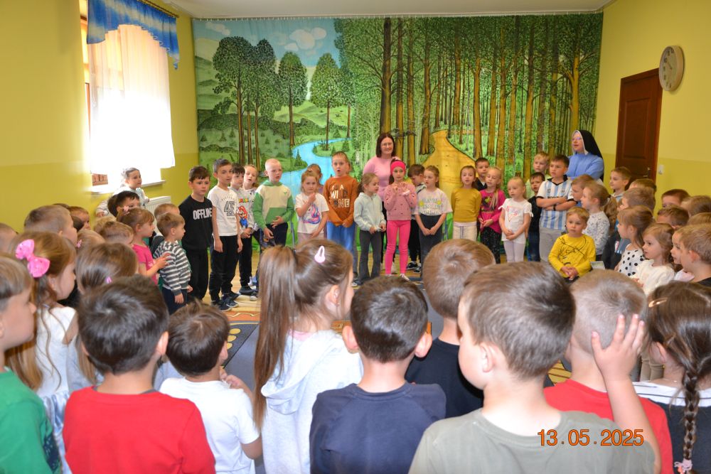 mt_gallery:13.05.2025r. Spotaknie z Pania Ulą z Biblioteki 2