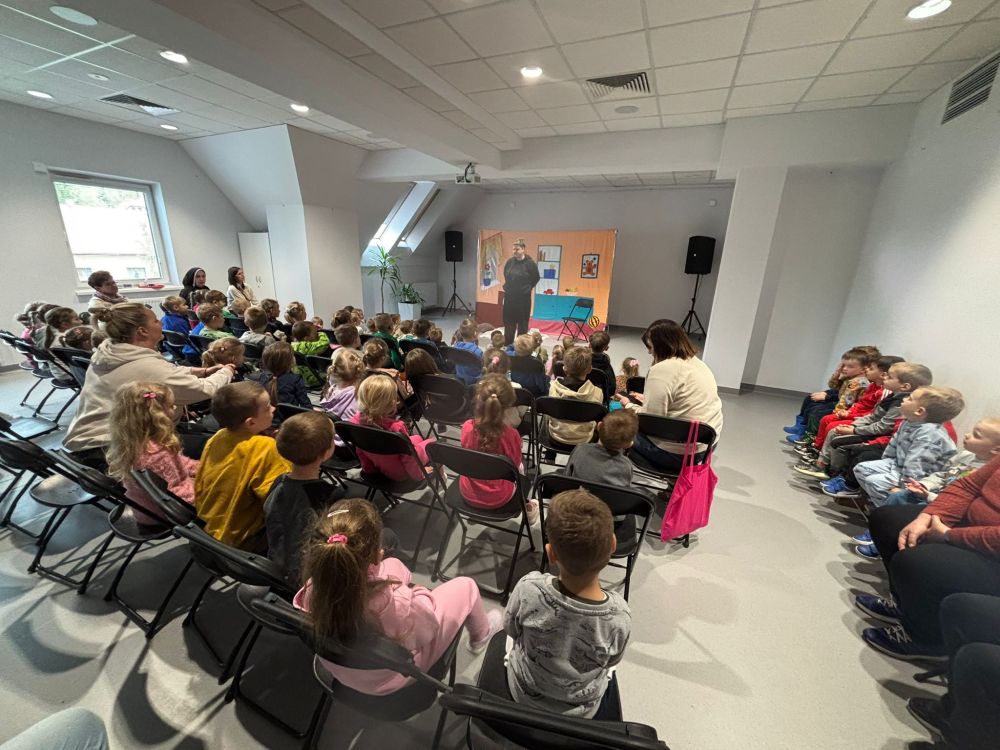 mt_gallery:16.05.2025 r. Wyjście Gr. Niedźwiadków do Miejskiej Biblioteki 1