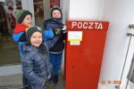 c_150_100_16777215_00_images_Z_zycia_p-la_2024-25_grudzien_poczta_wysyłanie_kartek_światecznych_na_poczcie_1.JPG