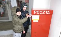 11.04.2025 poczta Wielkanocne kartki wysyłamy Gr. Zaj 1
