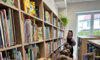 16.05.2025 r. Wyjście Gr. Niedźwiadków do Miejskiej Biblioteki 1