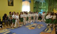14.05.2025r. Prezentacja tańców regionalnych Gr. Sarenki 1