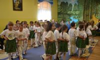 14.05.2025r. Prezentacja tańców regionalnych Gr. Sarenki 1