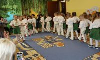 14.05.2025r. Prezentacja tańców regionalnych Gr. Sarenki 1