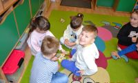 Zajęcia czytelnicze z Pania UrszuląGr. Sarenki 1