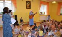 spiewanie piesni religijnych