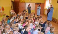 spiewanie piesni religijnych
