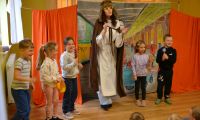 14.04.2026 Teatr Najpiekniejszy prezent 1