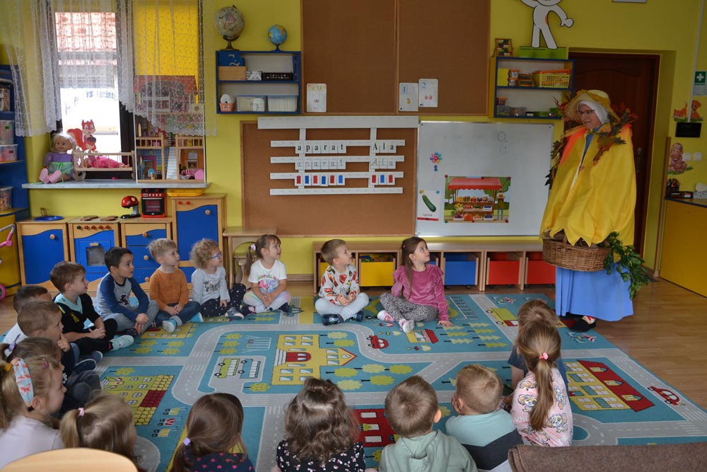 mt_gallery:Zajęcia edukacyjne W sadzie i ogrodzie